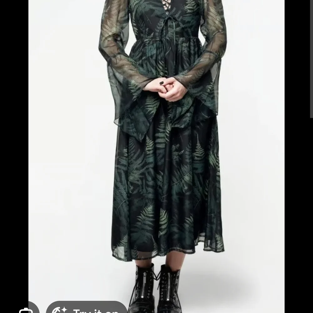 Disturbia Dark Green Fern-Print Midi Dress - Picture 1 of 3